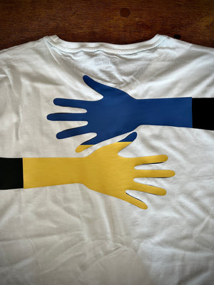 
                  
                    HUG Ukraine
                  
                